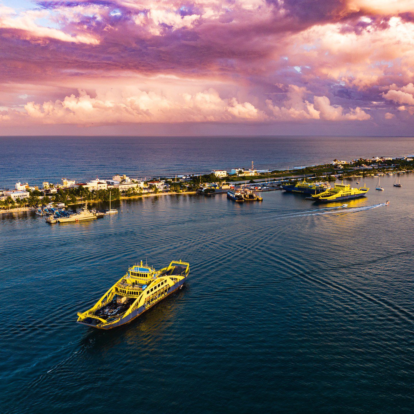 como ir a isla mujeres ferris ultramar